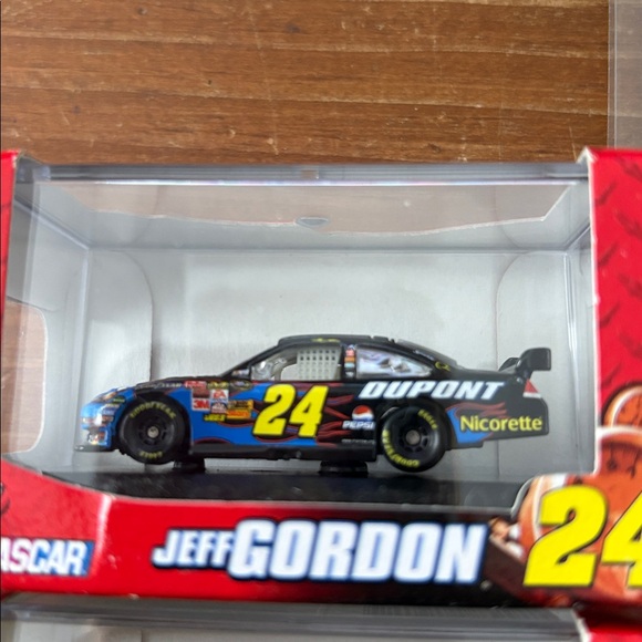 Nascar Jeff Gordon Bundle - Picture 4 of 4